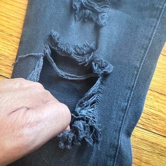 Pacsun Vintage Icon Black Distressed High-Rise Jeans  Raw Hem, Effortless Edge - Picture 13 of 15